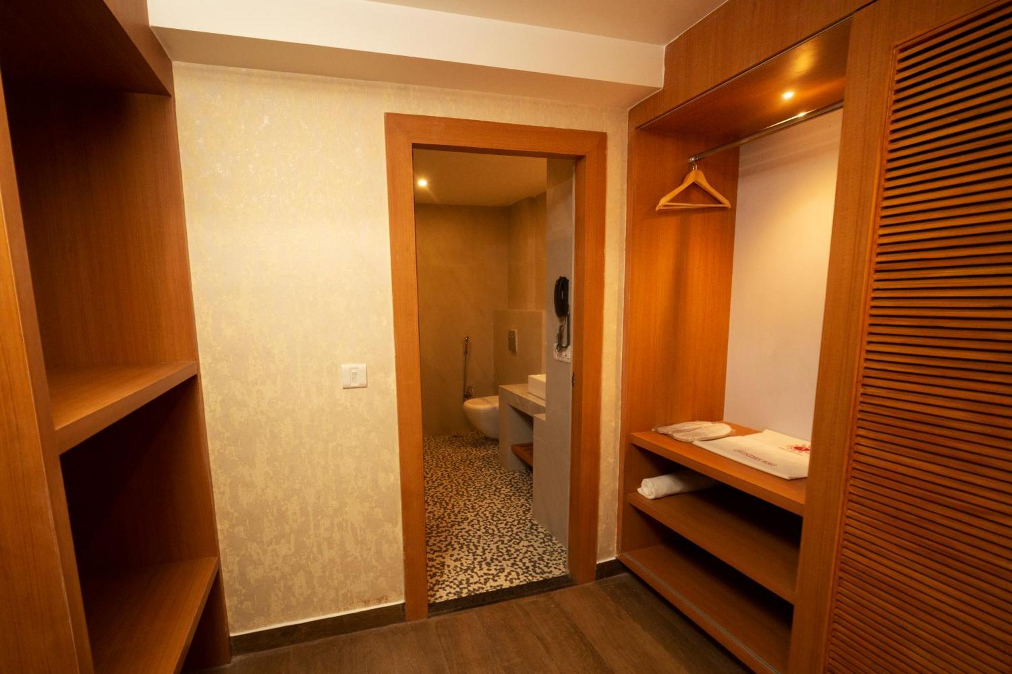 Abhyagama Hotel Digha  Kültér fotó